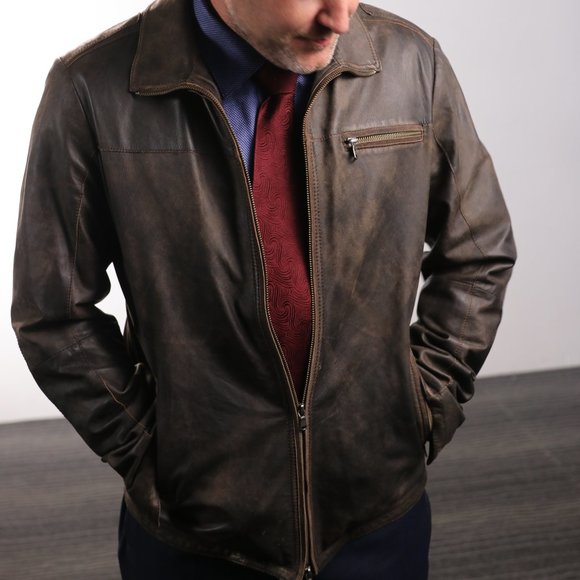 Distressed stone washed leather jacket - Picture 4 of 5